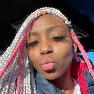 Meet your Posher, Sherrell